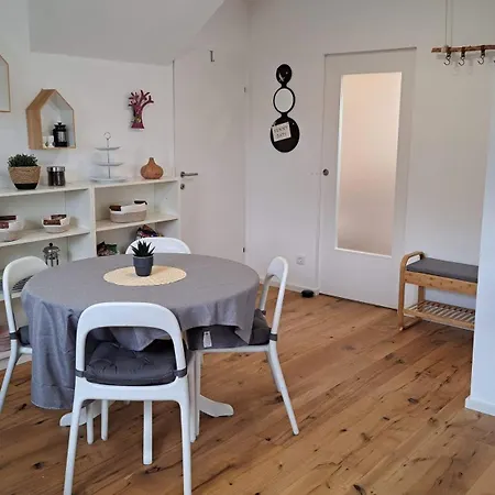 Haus Am Mit Garten