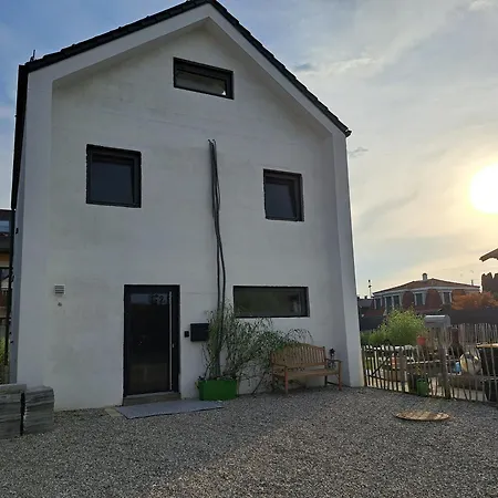 Haus Am Mit Garten Hotel Seekirchen am Wallersee